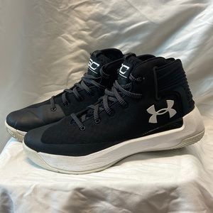 Under Armour Men’s 8.5 Basketball Steph Curry - Wardell SC